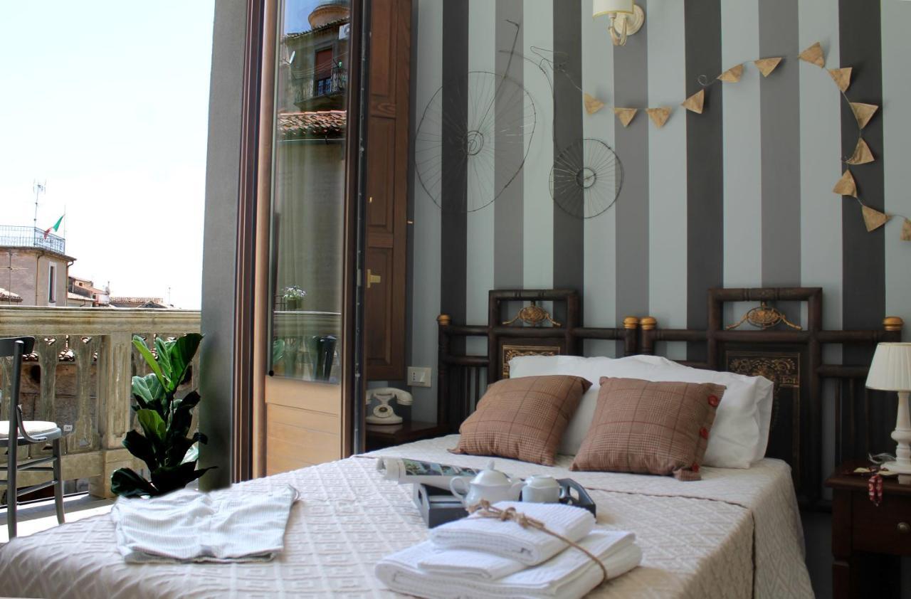 Albergo Meruo โมราโนคาลาโบร ภายนอก รูปภาพ