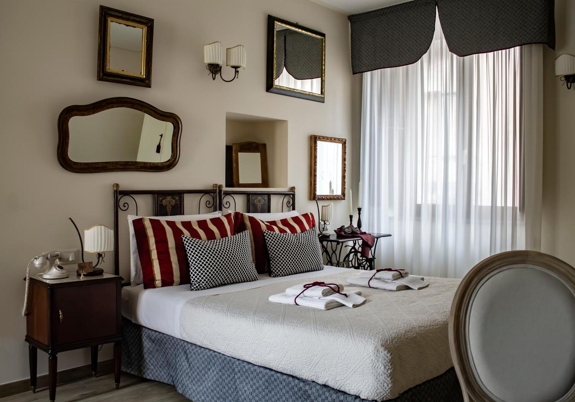 Albergo Meruo โมราโนคาลาโบร ภายนอก รูปภาพ