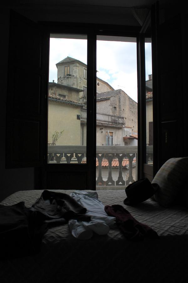 Albergo Meruo โมราโนคาลาโบร ภายนอก รูปภาพ